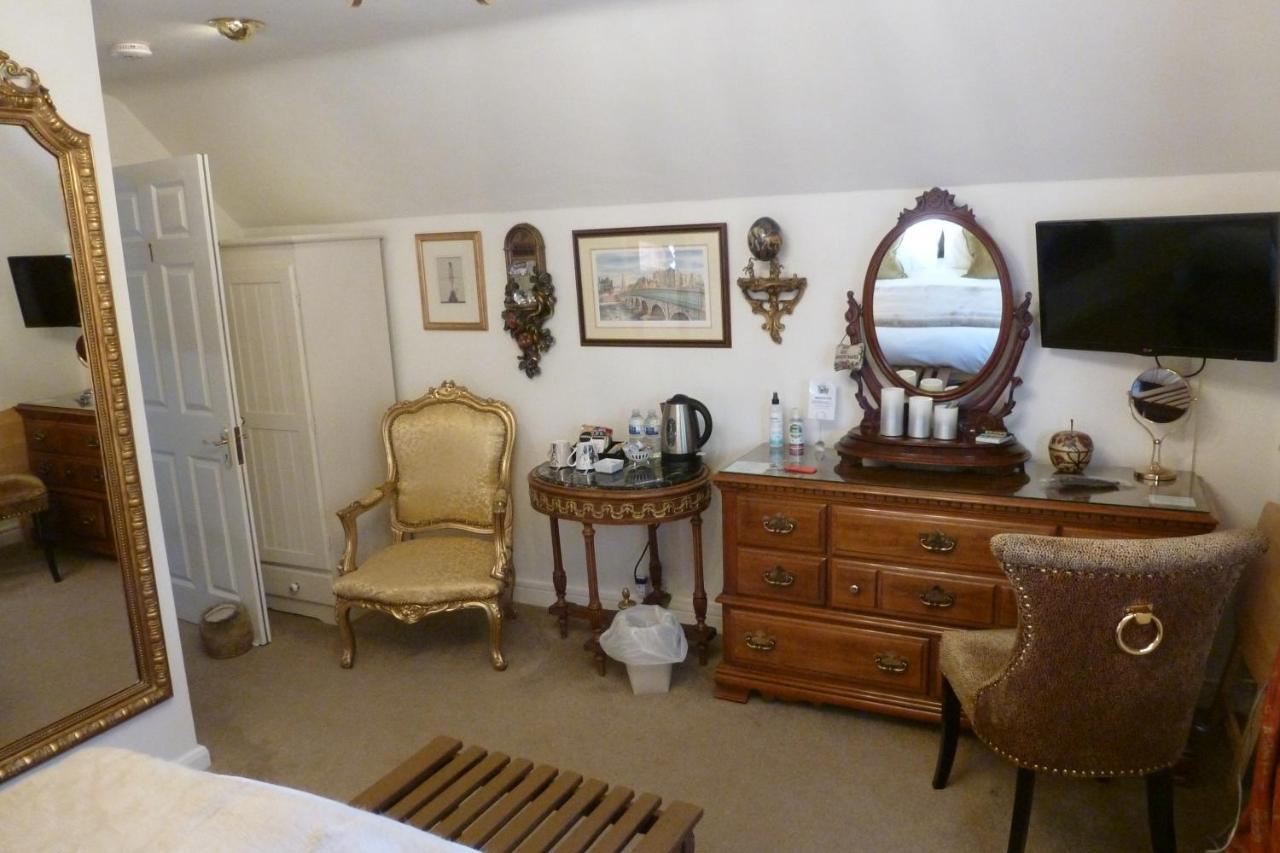 Newark Lodge Guest House Екстер'єр фото