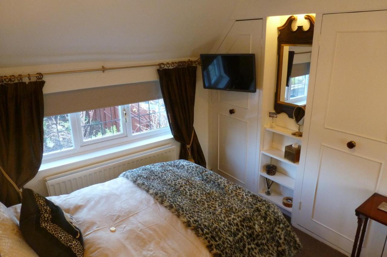 Newark Lodge Guest House Екстер'єр фото