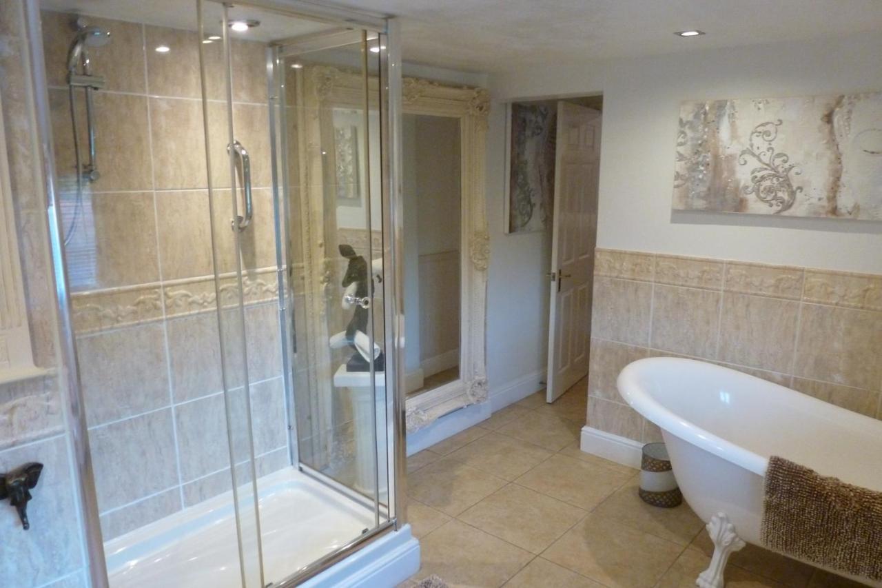 Newark Lodge Guest House Екстер'єр фото