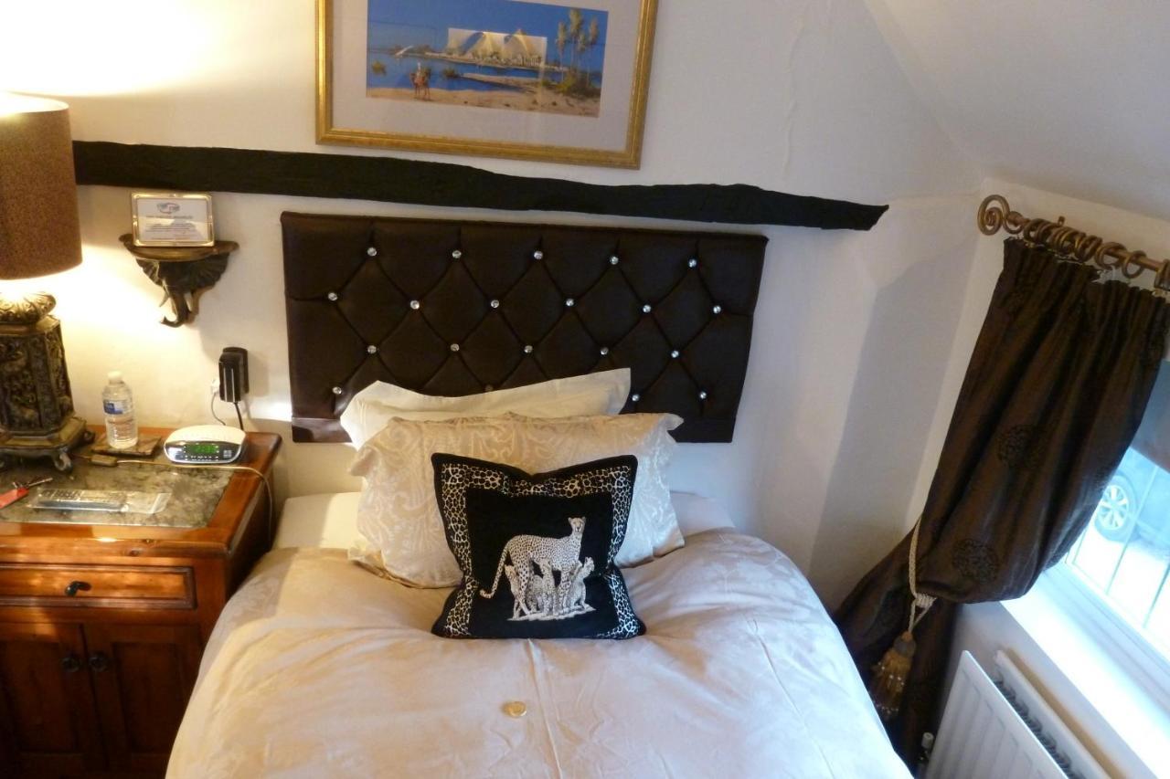 Newark Lodge Guest House Екстер'єр фото